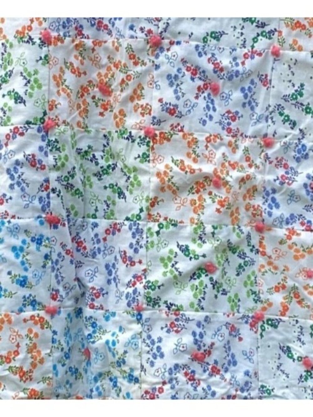 Handmade Tied Small Floral Pattern Patchwork Crib/Lap  Quilt 34" x 46" - Picture 2 of 5